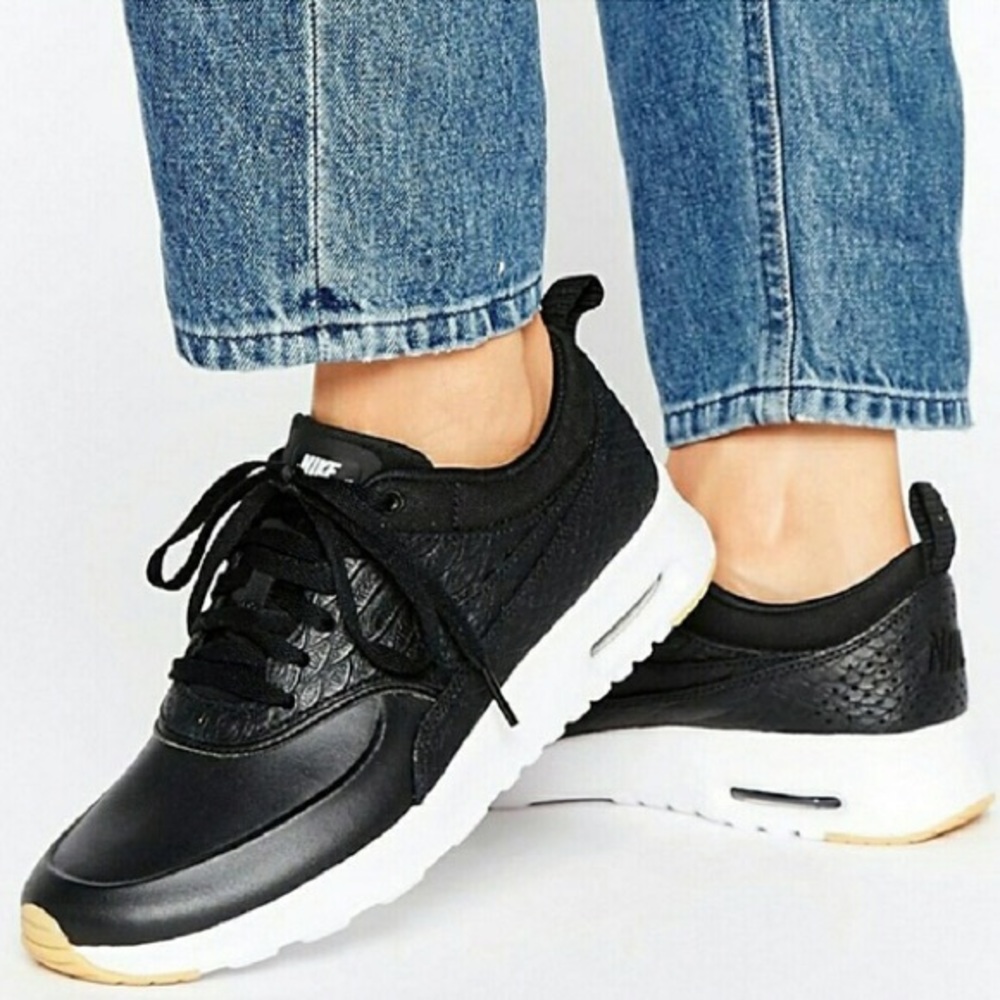 EUC Nike Airmax Thea Croc effect
